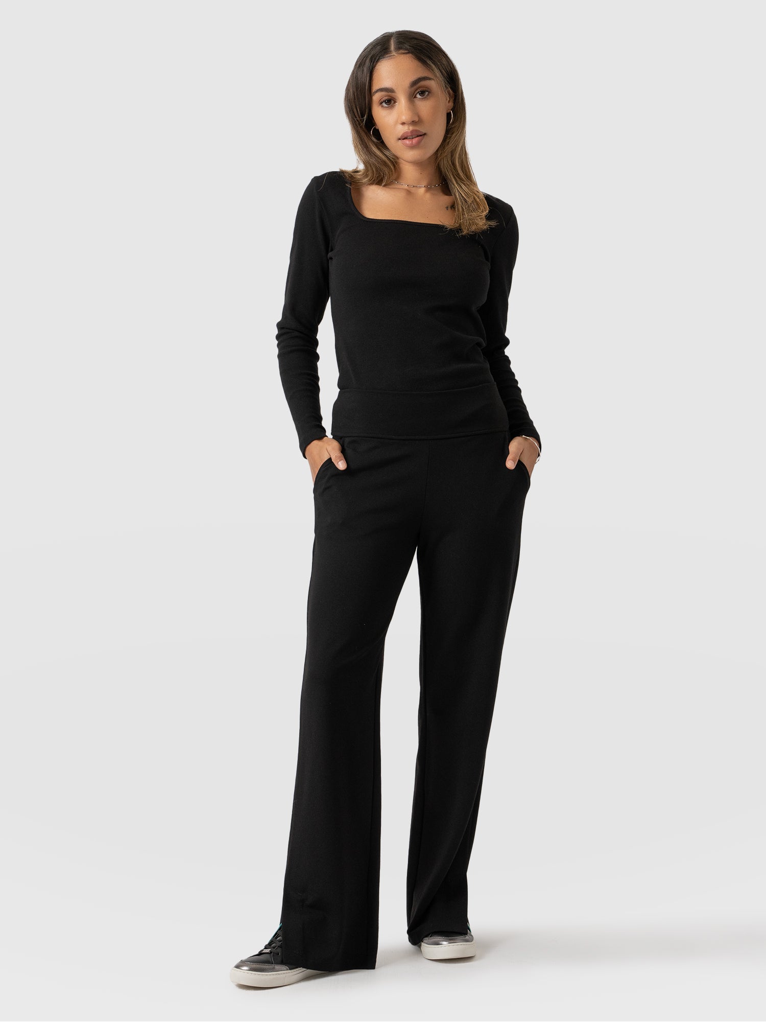 Runway Split Pant - Black-Green